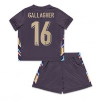 Camisa de Futebol Inglaterra Conor Gallagher #16 Equipamento Secundário Infantil Europeu 2024 Manga Curta (+ Calças curtas)